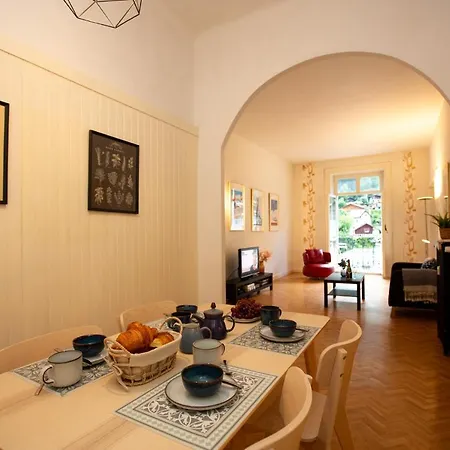 Majestic T2 Calme, Spacieux, Central, Avec Parking * Шамони